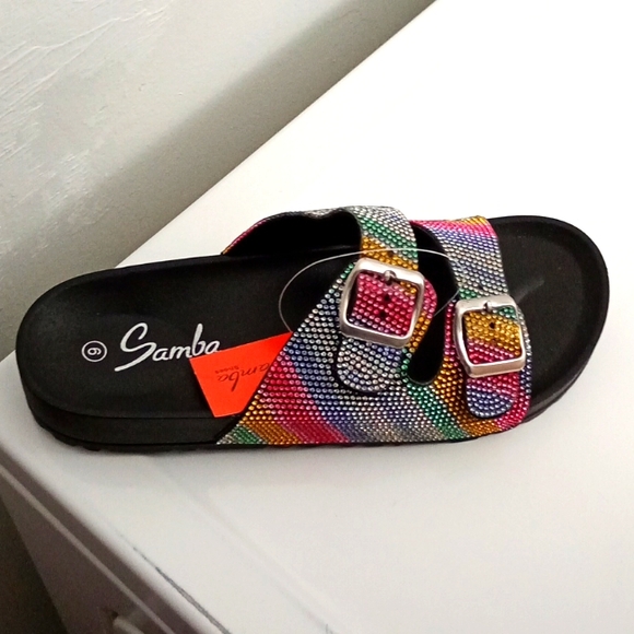 NEW Rhinestone Multicolor Red Sandals - Picture 2 of 8